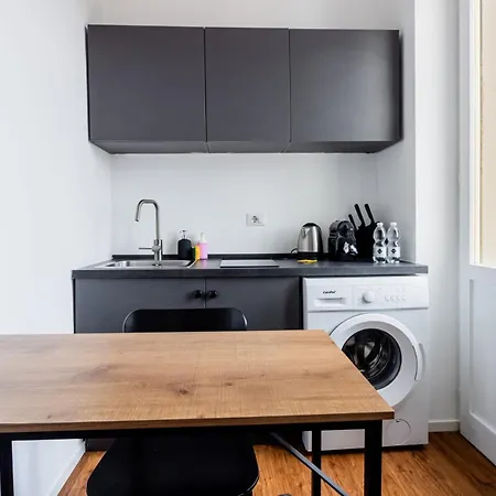 Homeby - Cozy Studio Penthouse *